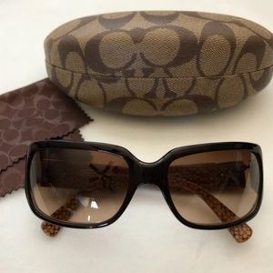 Coach sunglasses(SOLD)
